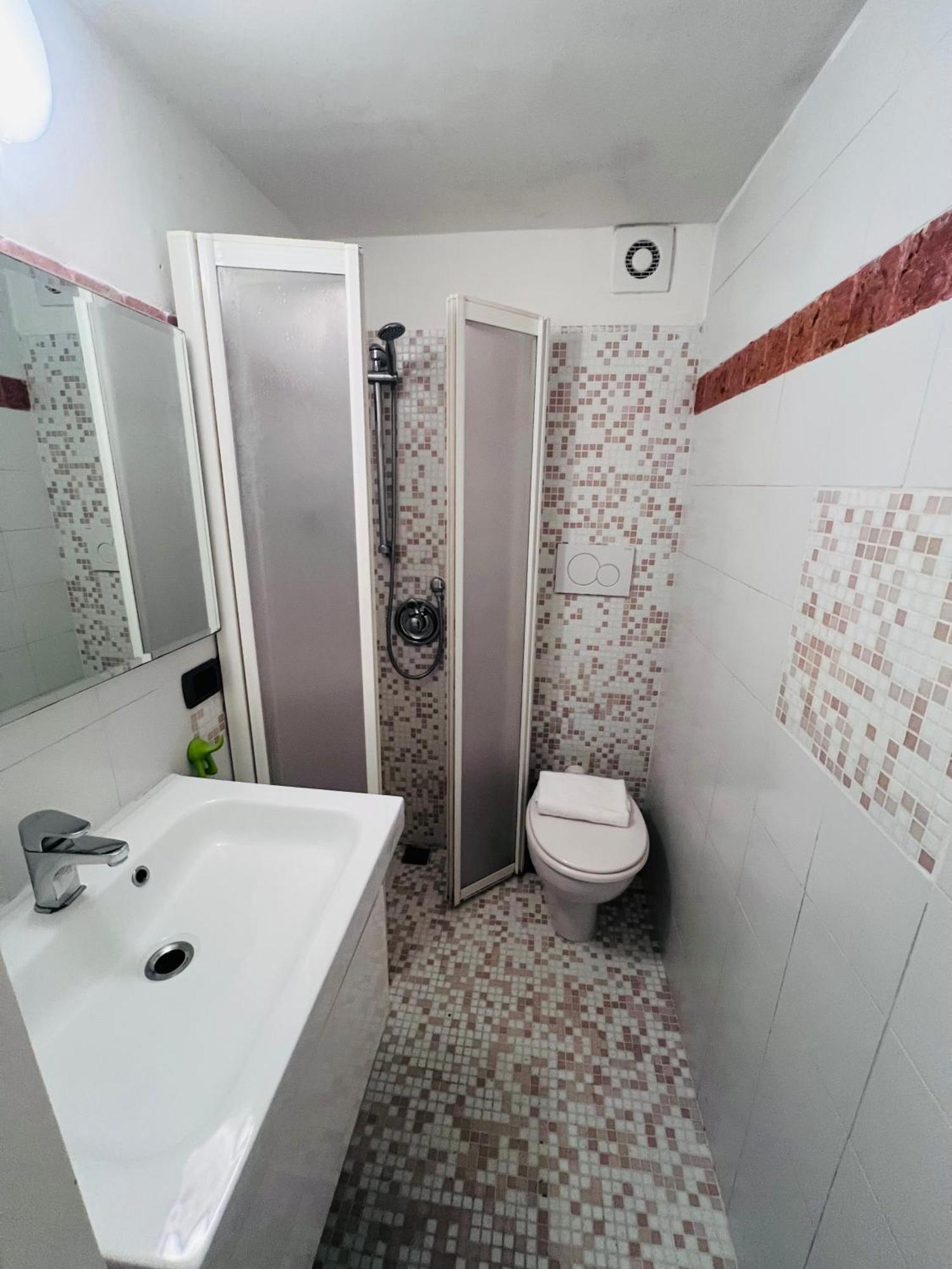 Is Cunfida 11 Apartment *